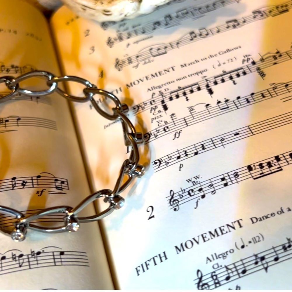 Edgy Bracelet With Rhinestone Barbed Wire Look